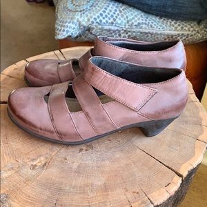 Naot burnished brown shoes